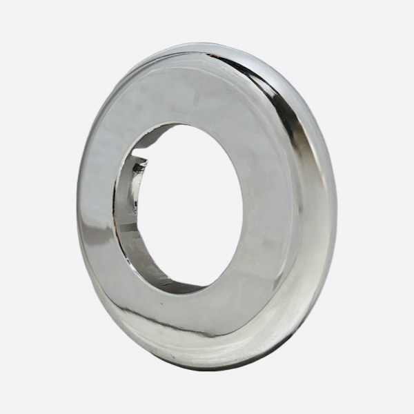 1 1/2" IPS Plastic Floor & Ceiling Plate 1731510